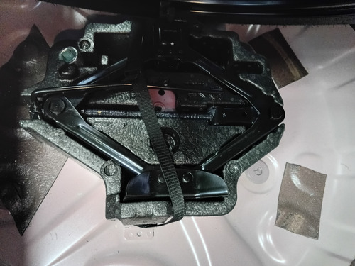 Volkswagen Nivus 200 Tsi Highline At L/25 2025