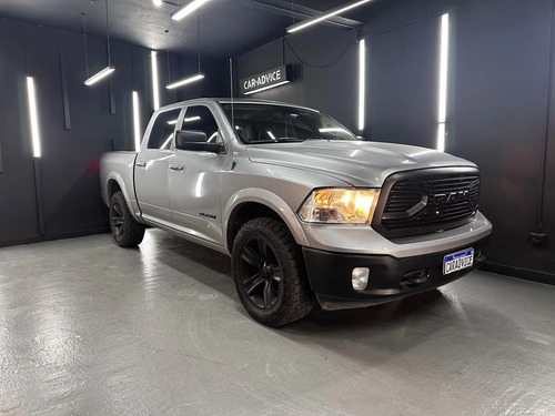 RAM 1500 5.7 DC 4X4 LARAMIE AT L13 2020