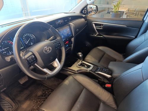 Toyota SW4 2.8 Srx 204Cv 4X4 7As At 2024