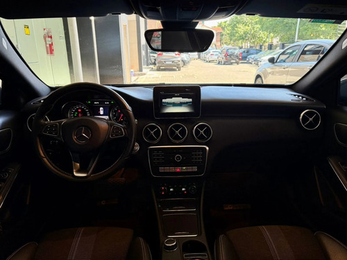 Mercedes-Benz A 200 STYLE L18 2018