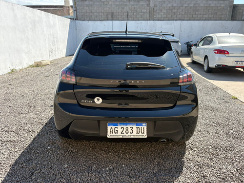 Peugeot 208 ROADTRIP AM24 2023