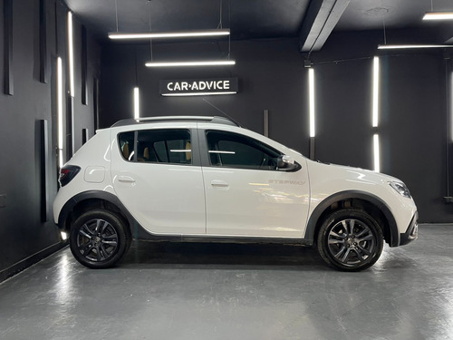 Renault Stepway 1.6 INTENS L19 2021