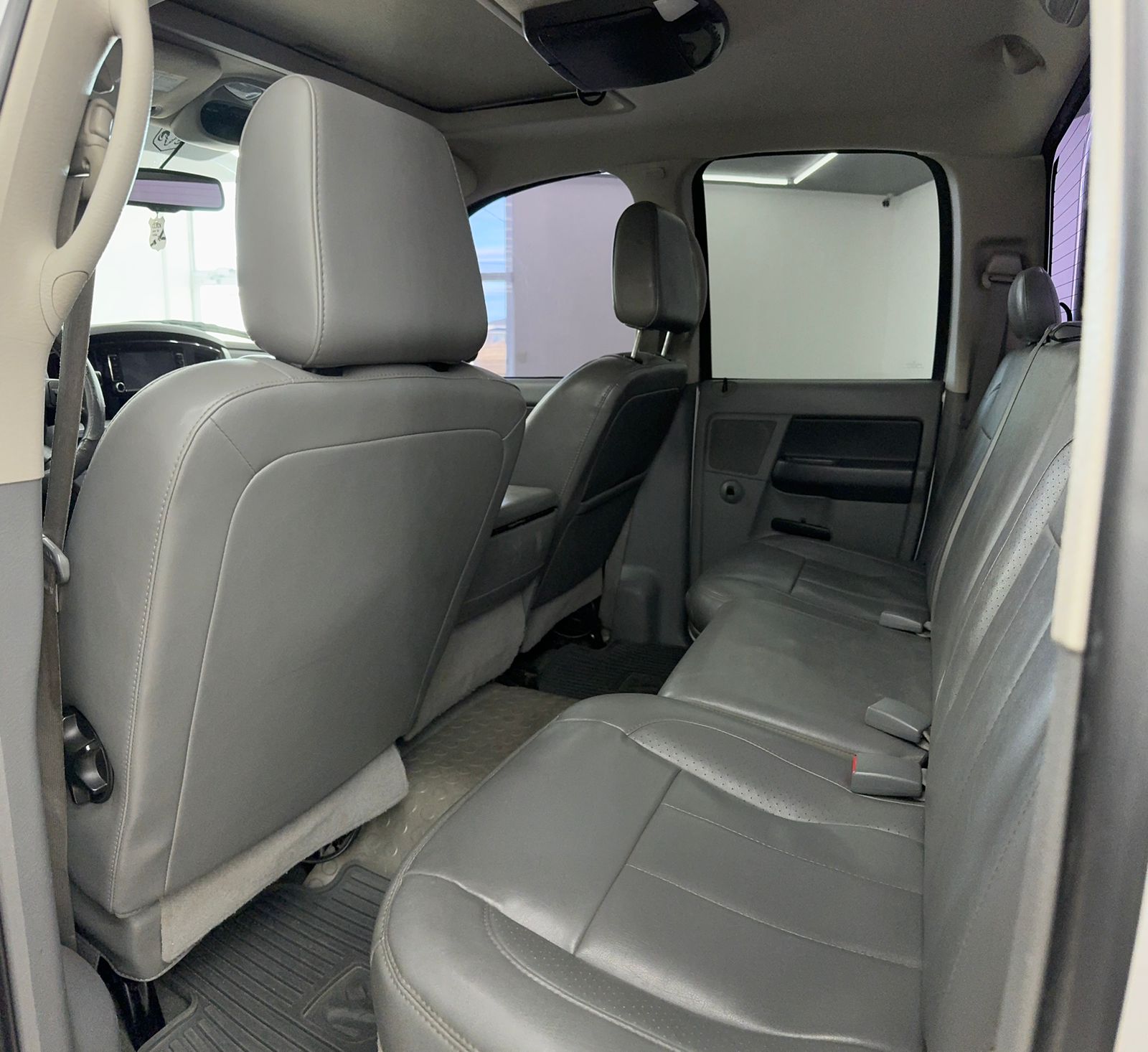 Dodge RAM LARAMIE 2.500 2010