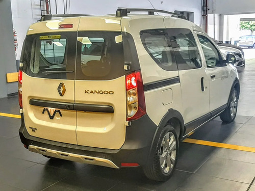 Renault Kangoo Ii 1.6 Sce Stepway 2026