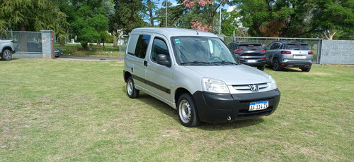 Peugeot Partner CONFORT 1.6 115 5 PLAZAS 2022