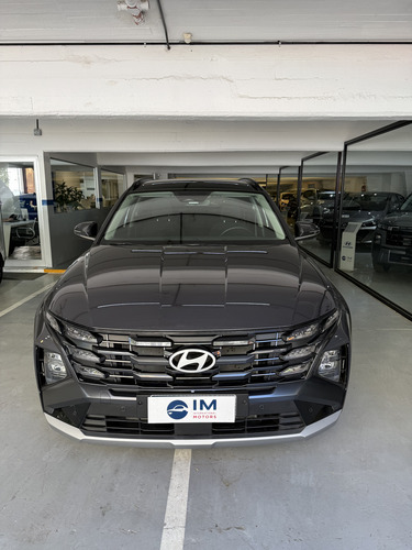 Hyundai Tucson 2.0 Safety 2Wd At 2025