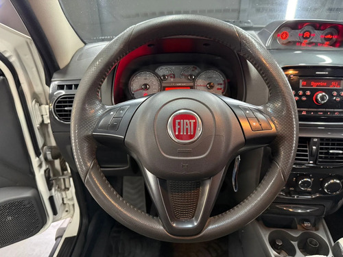 Fiat Strada 1.6 DC ADVENTURE LOCKER SEGURIDAD L11 2013