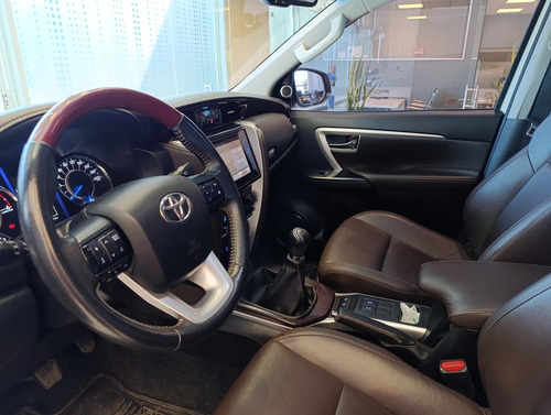 Toyota SW4 2.8 Srx 177cv 4x4 7as 2019