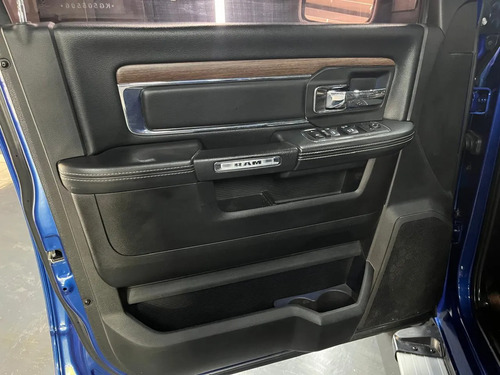 RAM 1500 5.7 DC 4X4 LARAMIE AT L13 2019