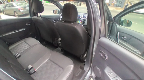 Renault Logan 1.6 16v Intense 2025