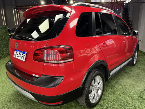 Volkswagen Suran Cross 1.6 Highline 2019