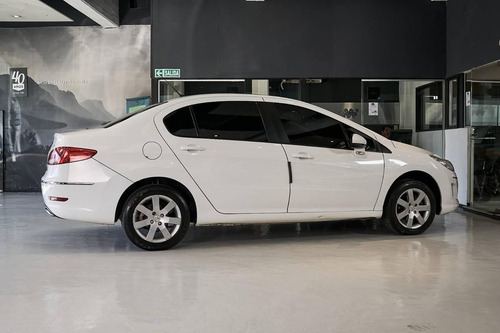 Peugeot 408 2.0 Allure Nav 143cv 2012