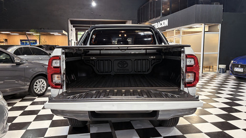 Toyota Hilux Pick-Up 2.8 Cd Conquest 204Cv 4X4 At 2023