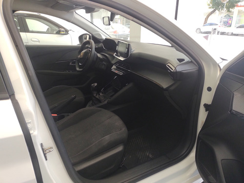 Peugeot 208 1.6 ACTIVE L20 2021