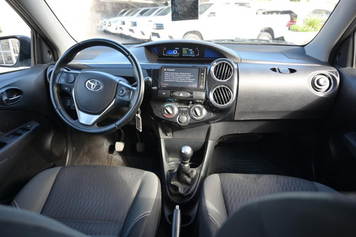 Toyota Etios 1.5 4p X 6mt L18 2018