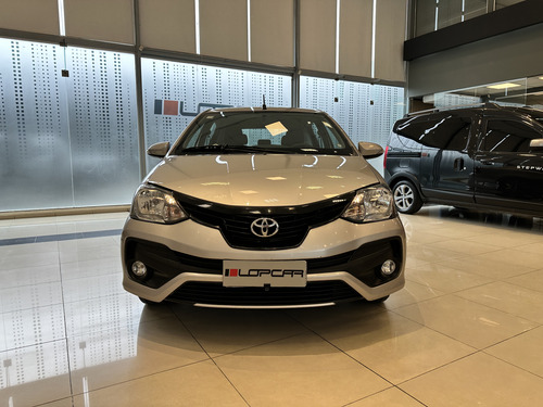 Toyota Etios 1.5 Sedan Xls 2018