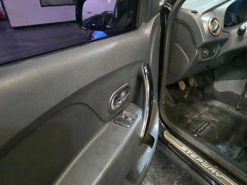 Renault Sandero Stepway 1.6 Privilege 105cv 2015