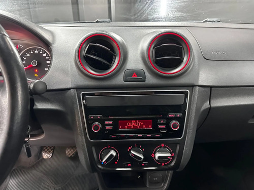 Volkswagen Gol 1.6 TREND SPORTLINE 5P L15 2016