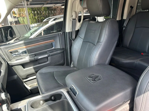 RAM 1500 5.7 Laramie Atx V8 2024