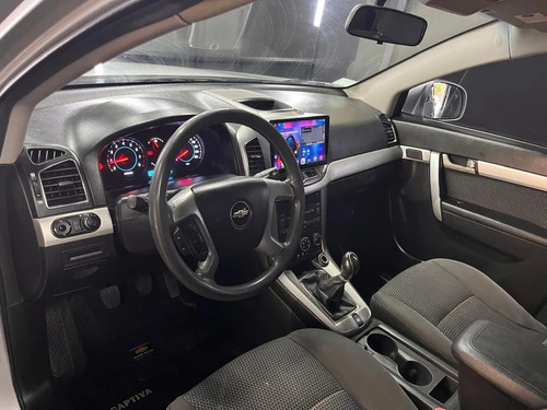 Chevrolet Captiva 2.4 LS L11 2012