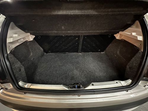 Peugeot 207 COMPACT 2.0 5 P XT HDI 2010