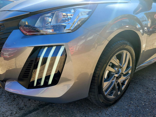 Peugeot 208 1.6 Allure At 2025