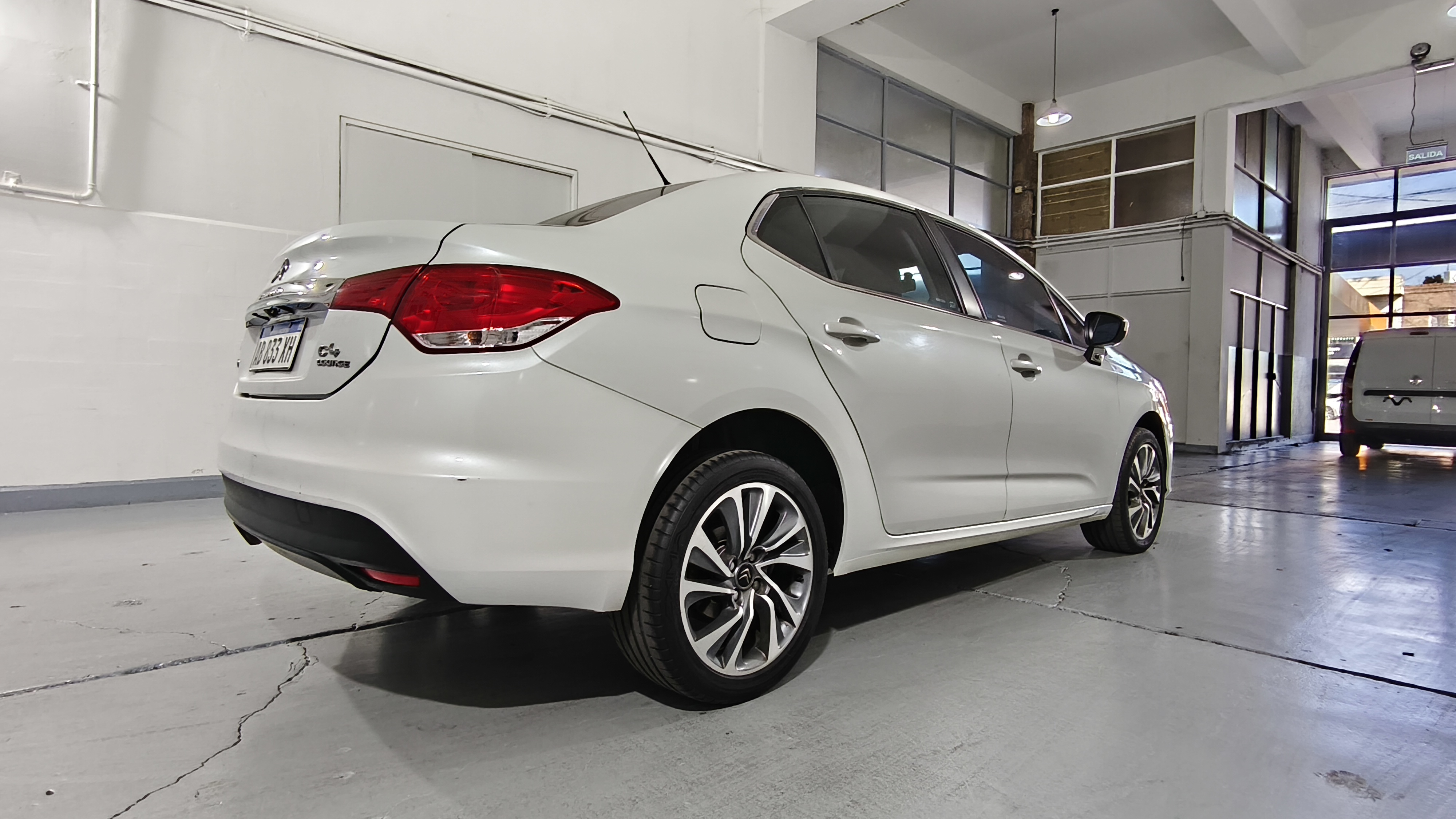 Citroën C4 LOUNGE THP 165 AT6 FEEL AM18 2017