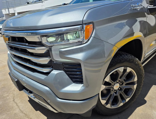 Chevrolet Silverado 5.3 V8 High Country 2026