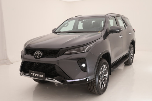 Toyota SW4 2.8 Srx 204Cv 4X4 7As At 2025