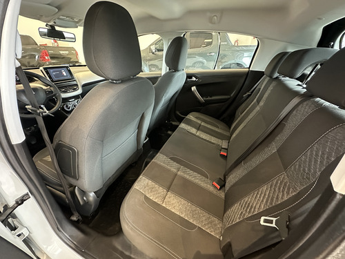 Peugeot 208 1.6 Allure 2018