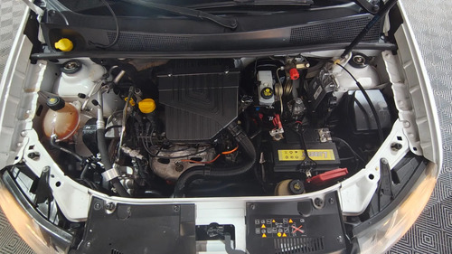 Renault Logan 1.6 Expression 85cv 2016