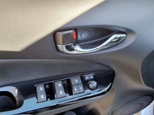 Toyota Yaris 1.5 5 Ptas S Cvt 2025