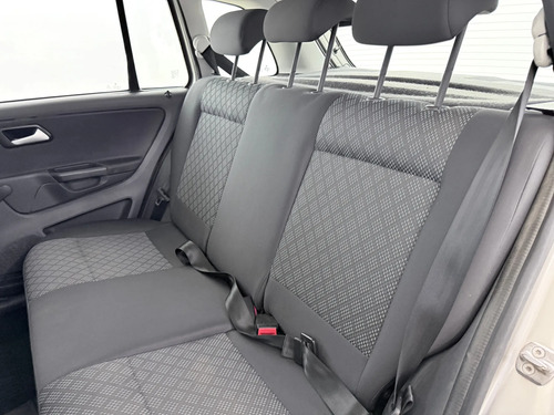 Volkswagen Suran 1.6 COMFORTLINE L15 2015