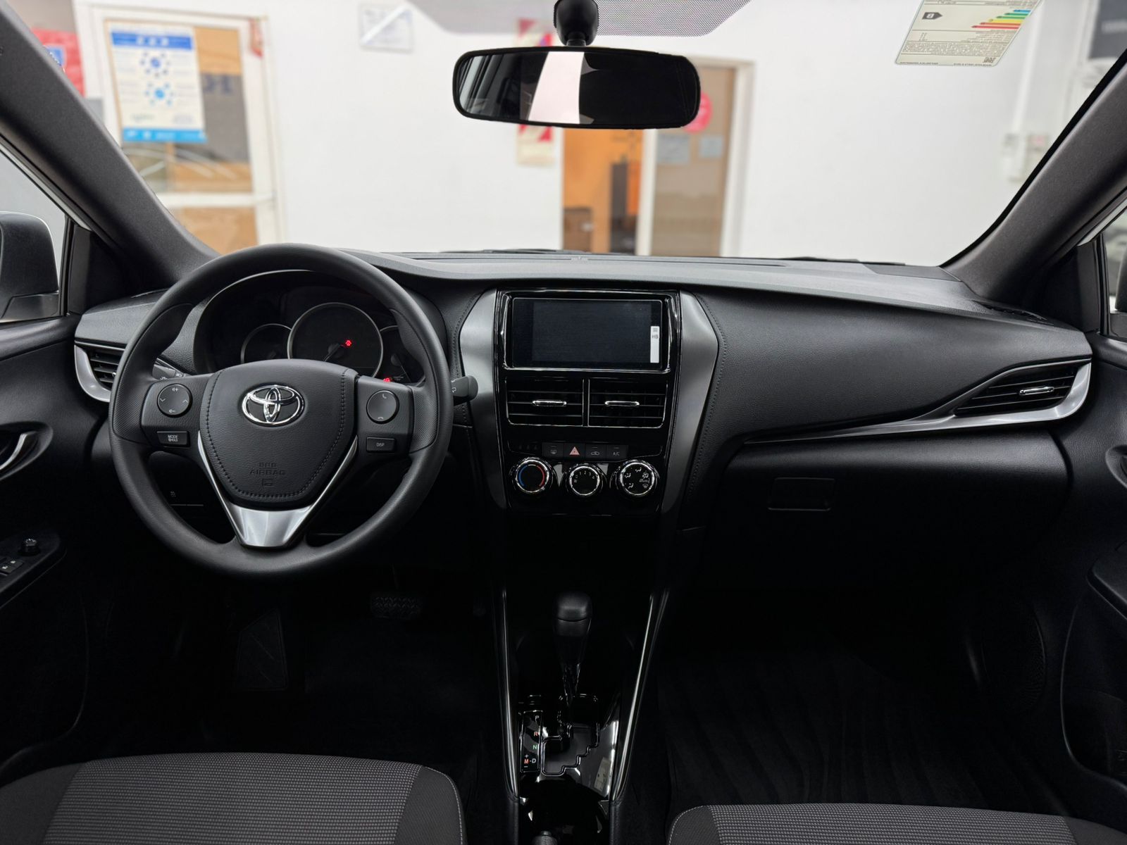 Toyota YARIS XS CVT 1,5 2025