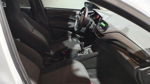 Chevrolet Onix plus 1.2 2020