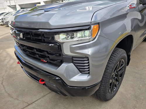 Chevrolet Silverado 5.3 V8 Z71 Trail Boss 2026