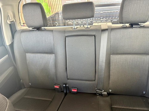 Toyota Hilux Pick-Up 2.4 Cd Sr 150cv 4x2 2025