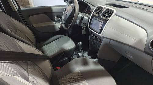 Renault Logan 1.6 Expression 85cv 2016