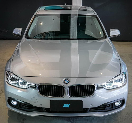 BMW Serie 3 2.0 320i Sedan Sportline 2018