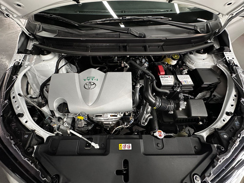 Toyota Yaris 1.5 S CVT 5P 2025