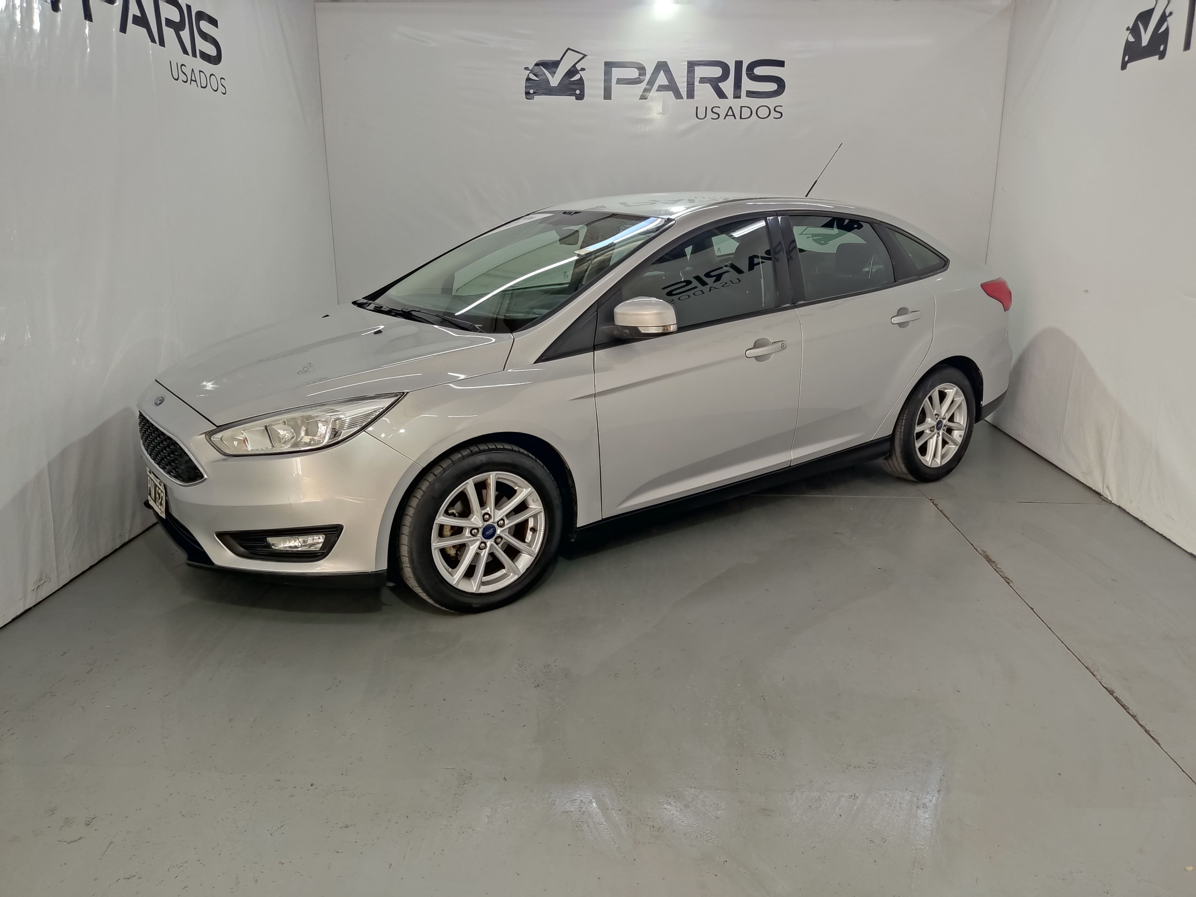 Ford Focus 1.6 MT S 4P 2016