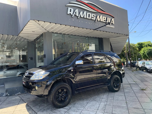 Toyota Hilux SW4 3.0 Srv Cuero At 4X4 2006