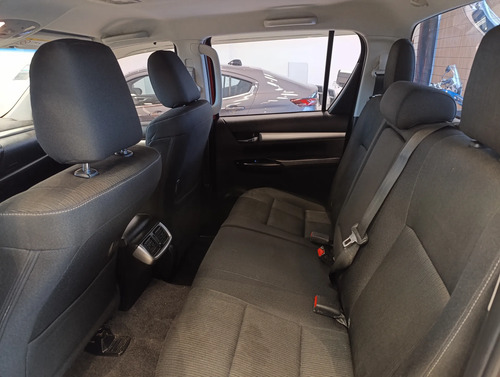 Toyota Hilux Pick-Up 2.8 Cd Srv Pack 177cv 4x2 2016