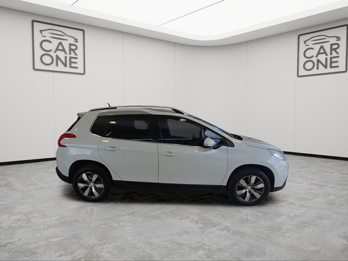 Peugeot 2008 1.6 FELINE TIPTRONIC L17 2018