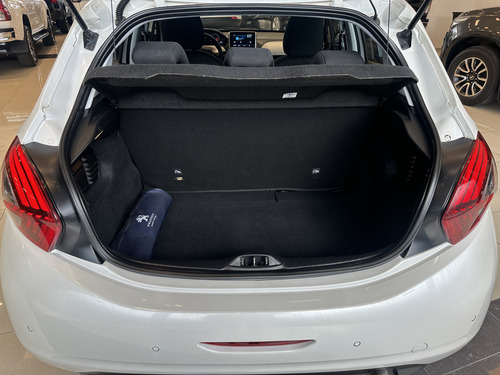 Peugeot 208 1.6 Allure 2018