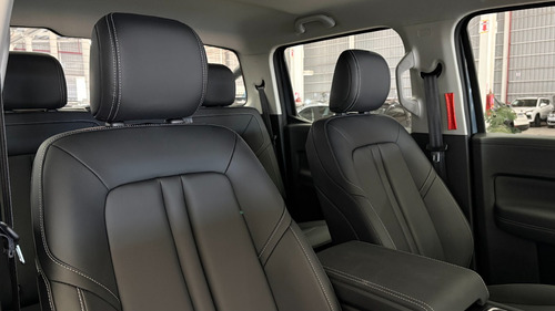 Grand Avenue 2.3Td Gl 4X2 At 2025