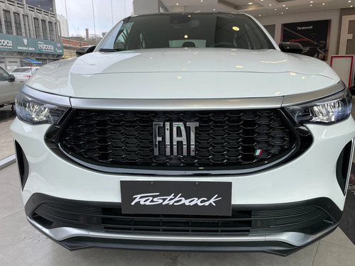 Fiat FASTBACK 1.3 T270 At6 2026