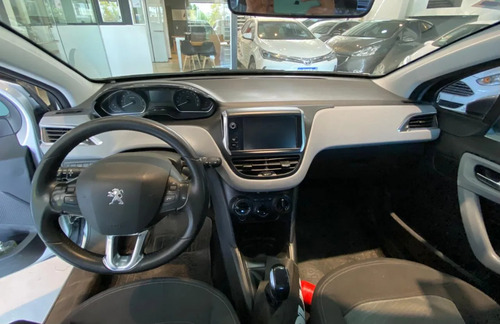 Peugeot 208 1.6 5p Allure Touch 2014