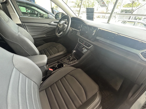 Volkswagen Taos 1.4 250 Tsi Highline Bi Tono Tiptronic 2026