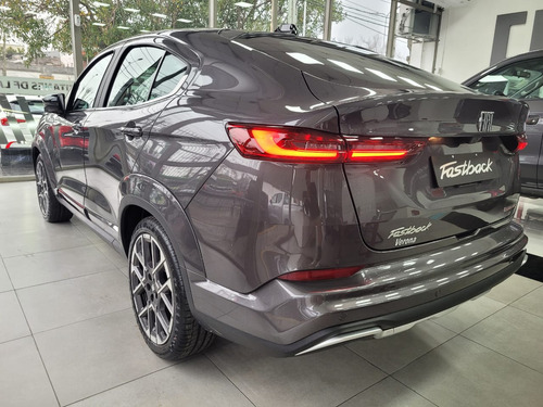 Fiat FASTBACK 1.3 T270 At6 2025